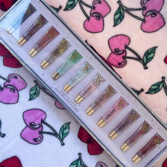Victoria secret 12 days of Lip Gloss Set - Picture 1 of 4